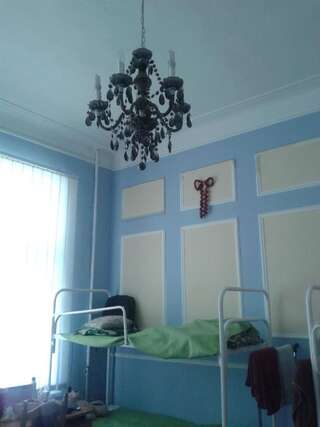 Хостелы Yourhostel Olimpiyskiy Киев Спальное место на двухъярусной кровати в общем номере для мужчин-1
