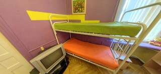 Хостелы Yourhostel Olimpiyskiy Киев Кровать в общем 6-местном номере для мужчин и женщин-3